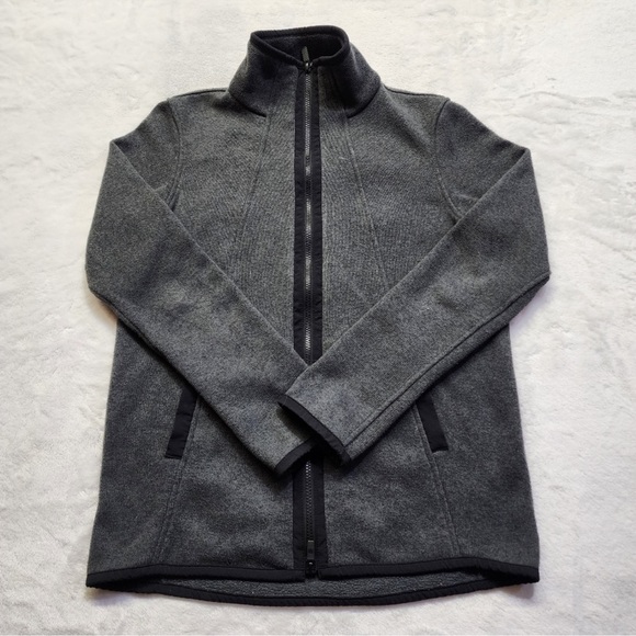 Lululemon heathered black fleece jacket - Picture 5 of 11